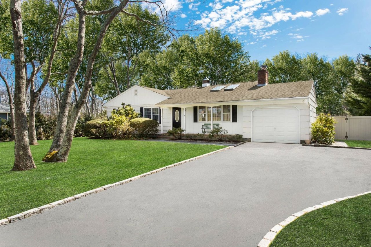 15 Bay View Dr