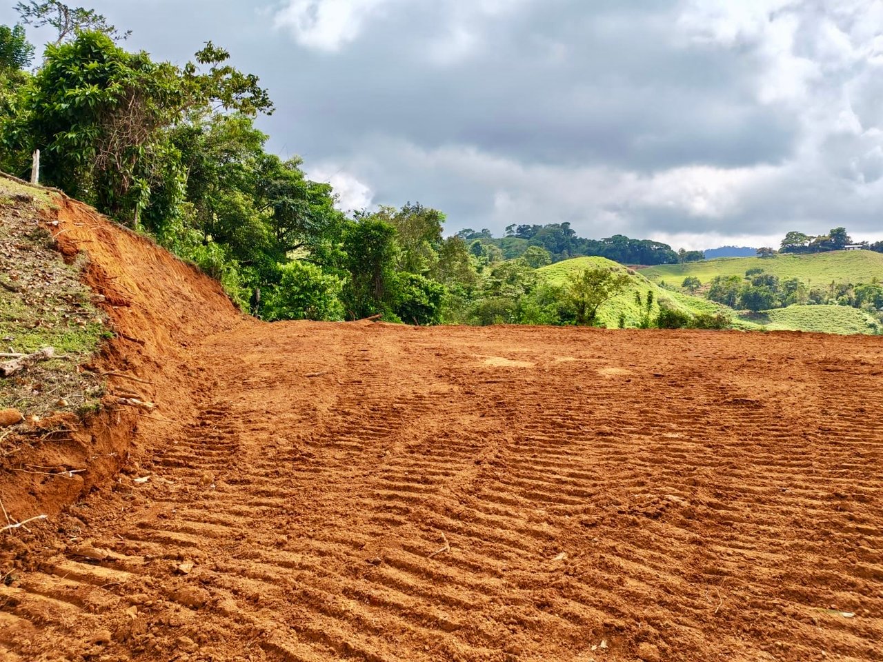 24.7-Acre Ocean View Eco Estate in San Cristóbal de Aguirre | 5 Building Sites