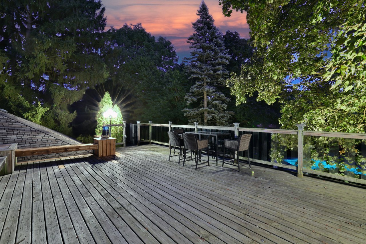 24 School Street, Waterdown