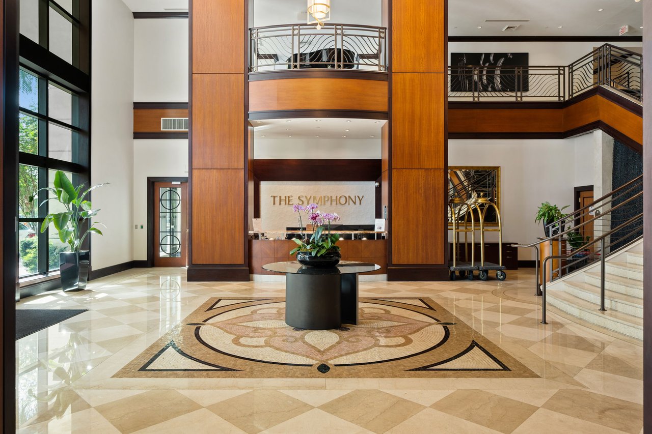 The Symphony Residence 1013N