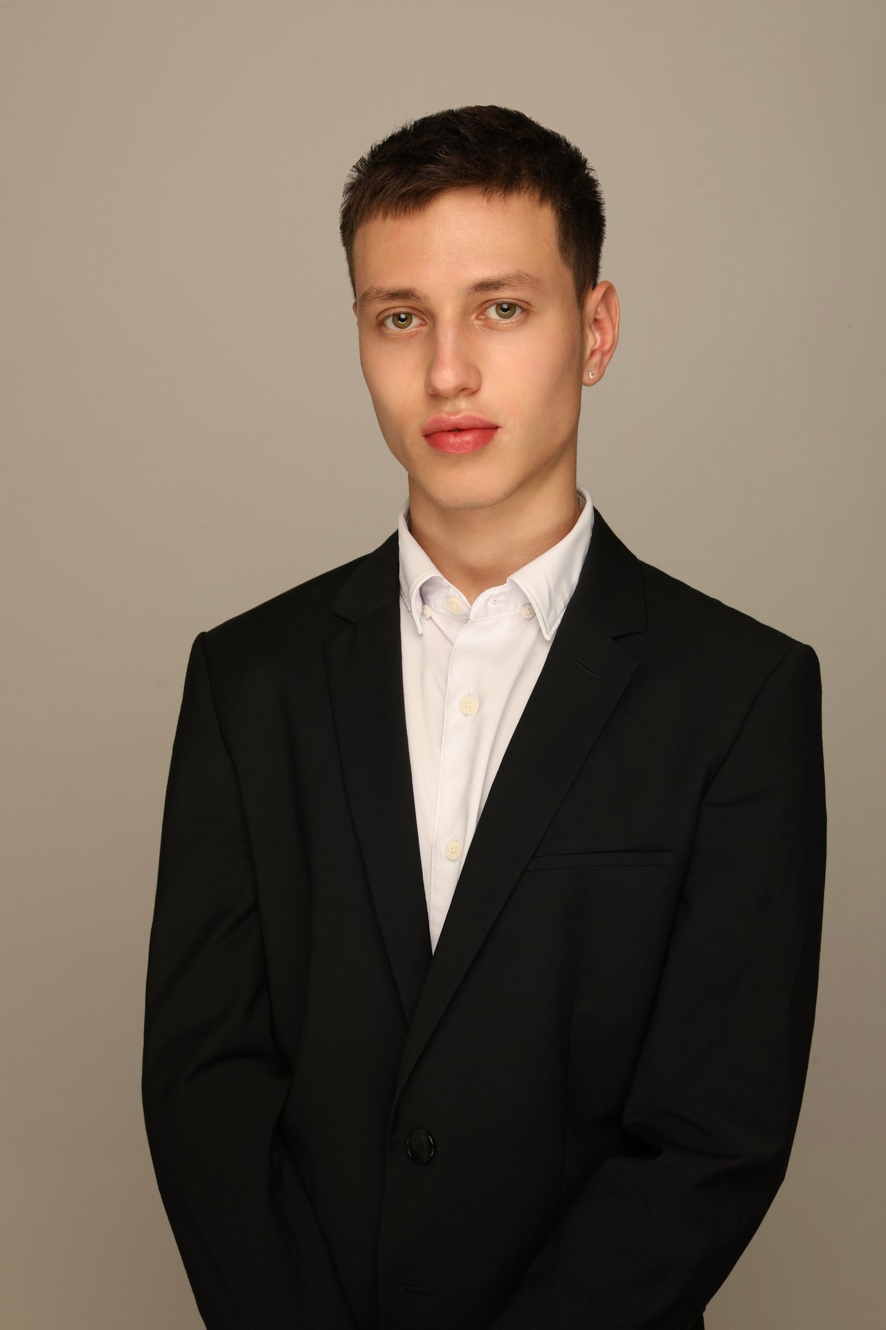 Anton Chernyaev