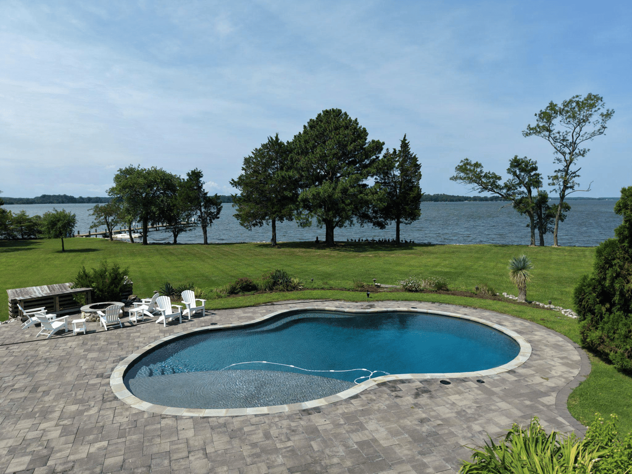 7116 Pea Neck Road