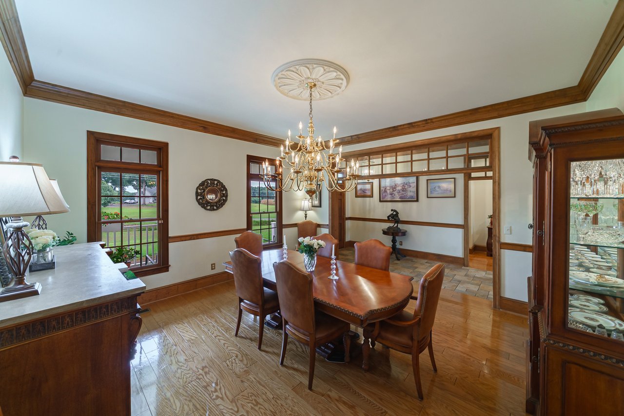 29-Acre Equestrian Estate with 14-Stall Barn