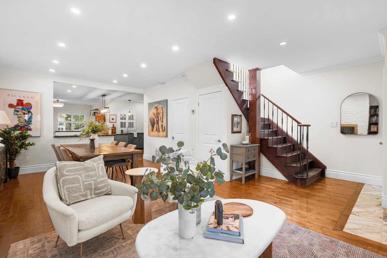 3 Phenix Drive