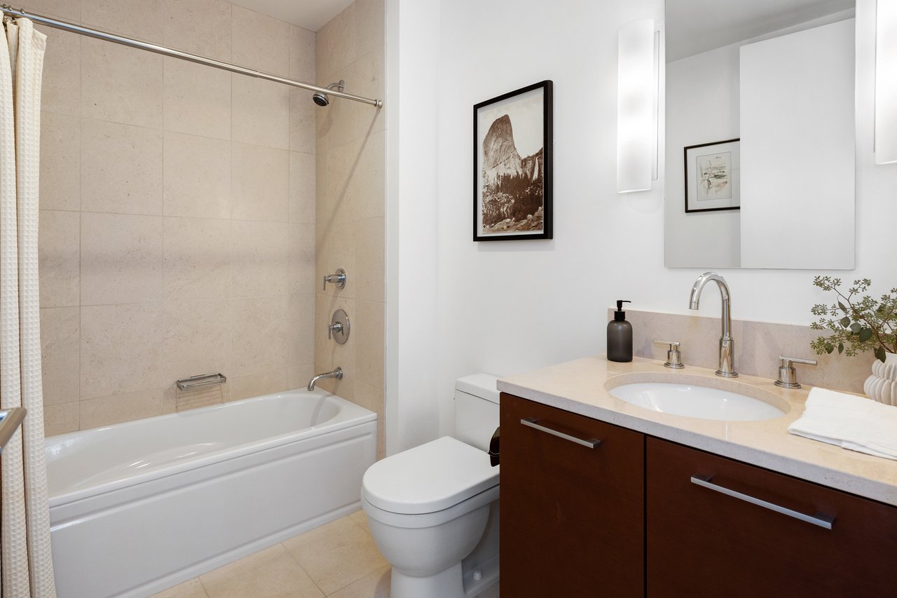 2-Bedroom Corner Views at 301 Mission