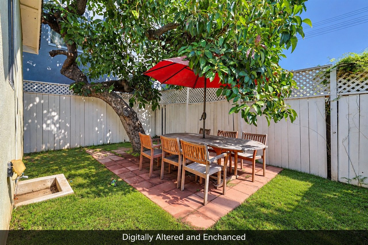 512 E Tujunga Ave