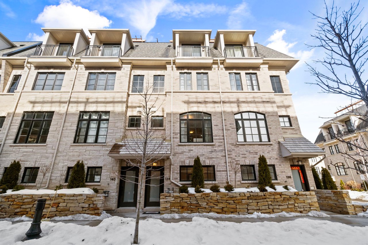 55 Lunar Cres 139 Mississauga, ON L5M 2R2