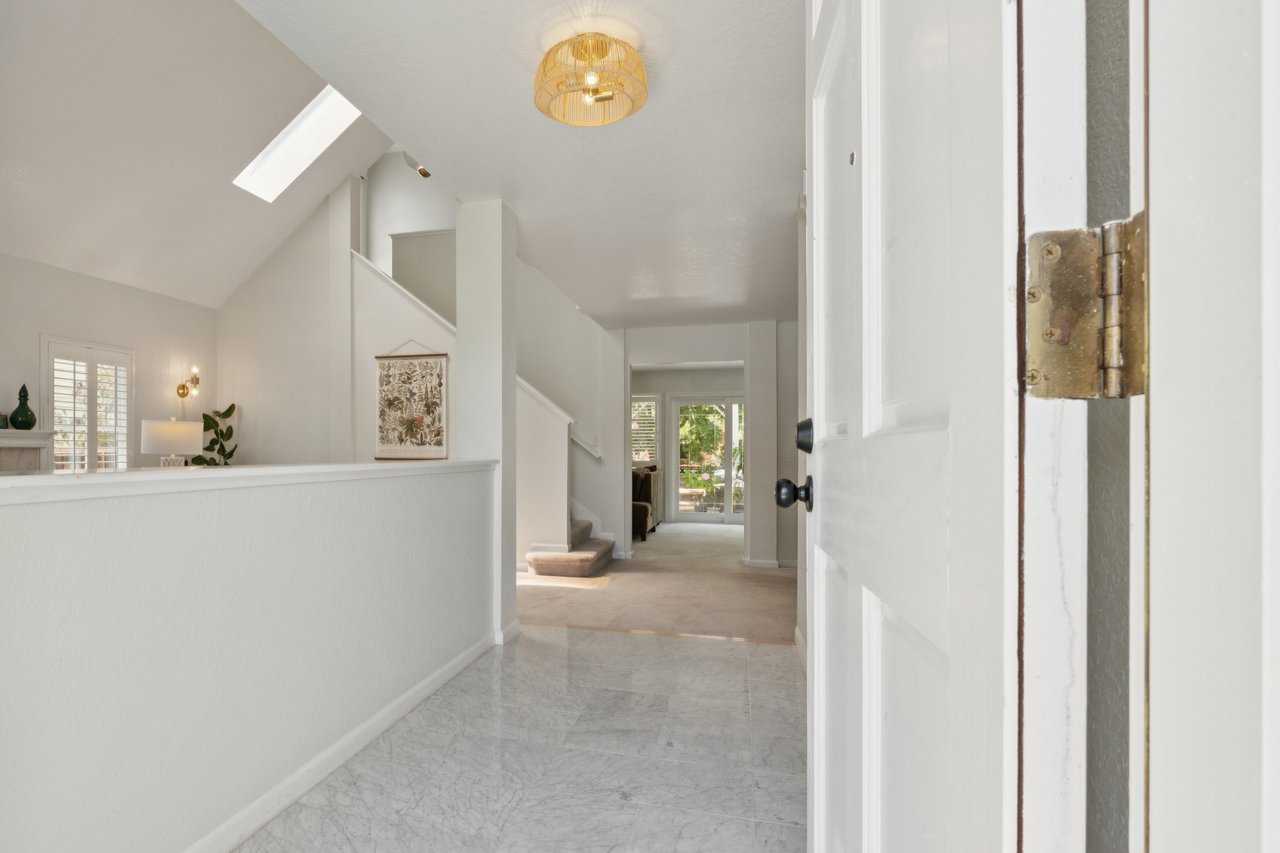 219 Butterfield Dr