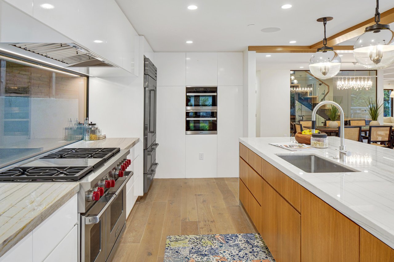 427 Palisades Ave
