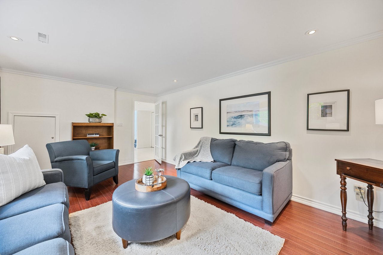 210 Richard Avenue, Newmarket
