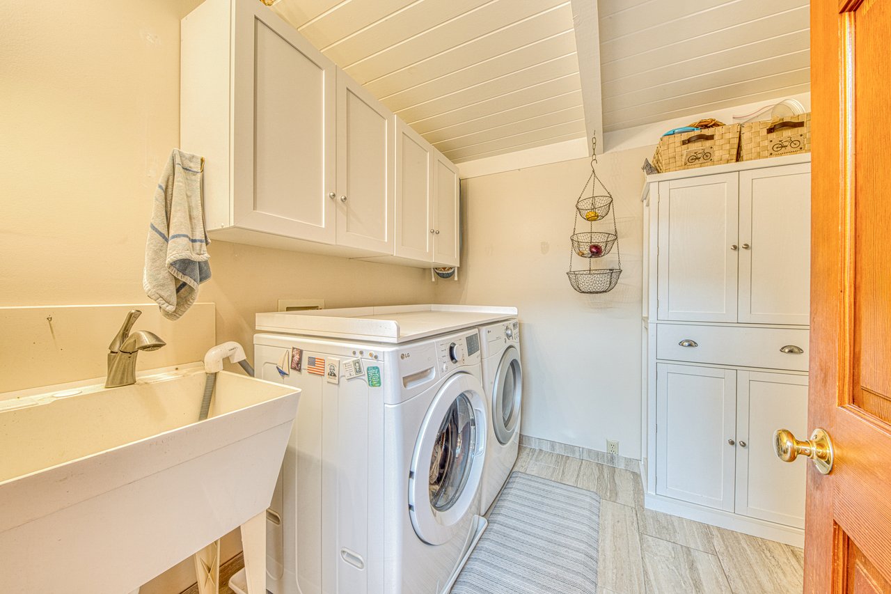 14 Shady Ln  Monterey