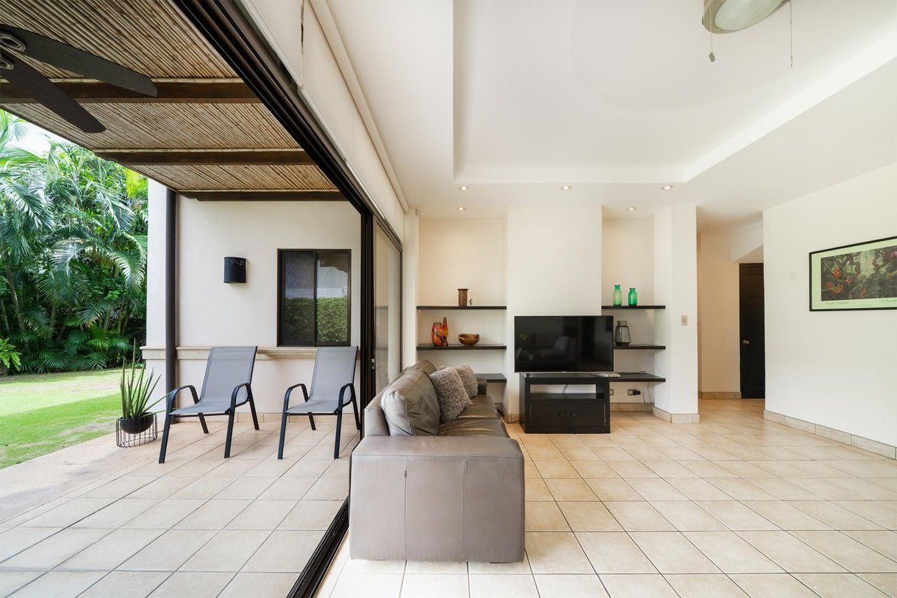 Casa Cali | Modern 3-Bedroom Turnkey Home in Pacific Residences – Minutes from Tamarindo Beach