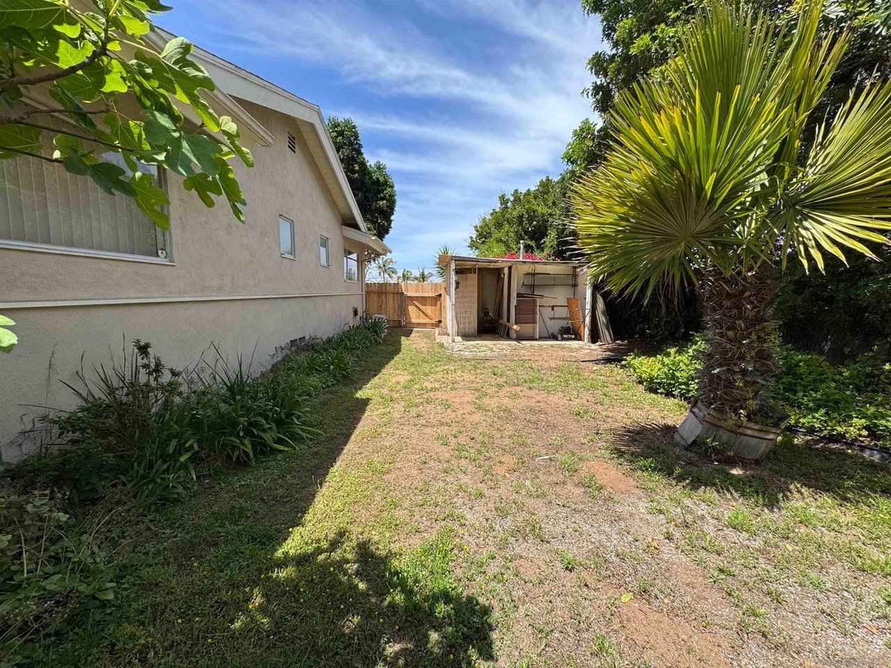 4030 Sunnyhill Dr