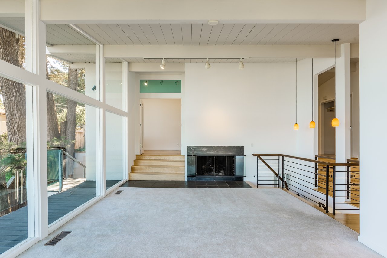 109 Marion Ave