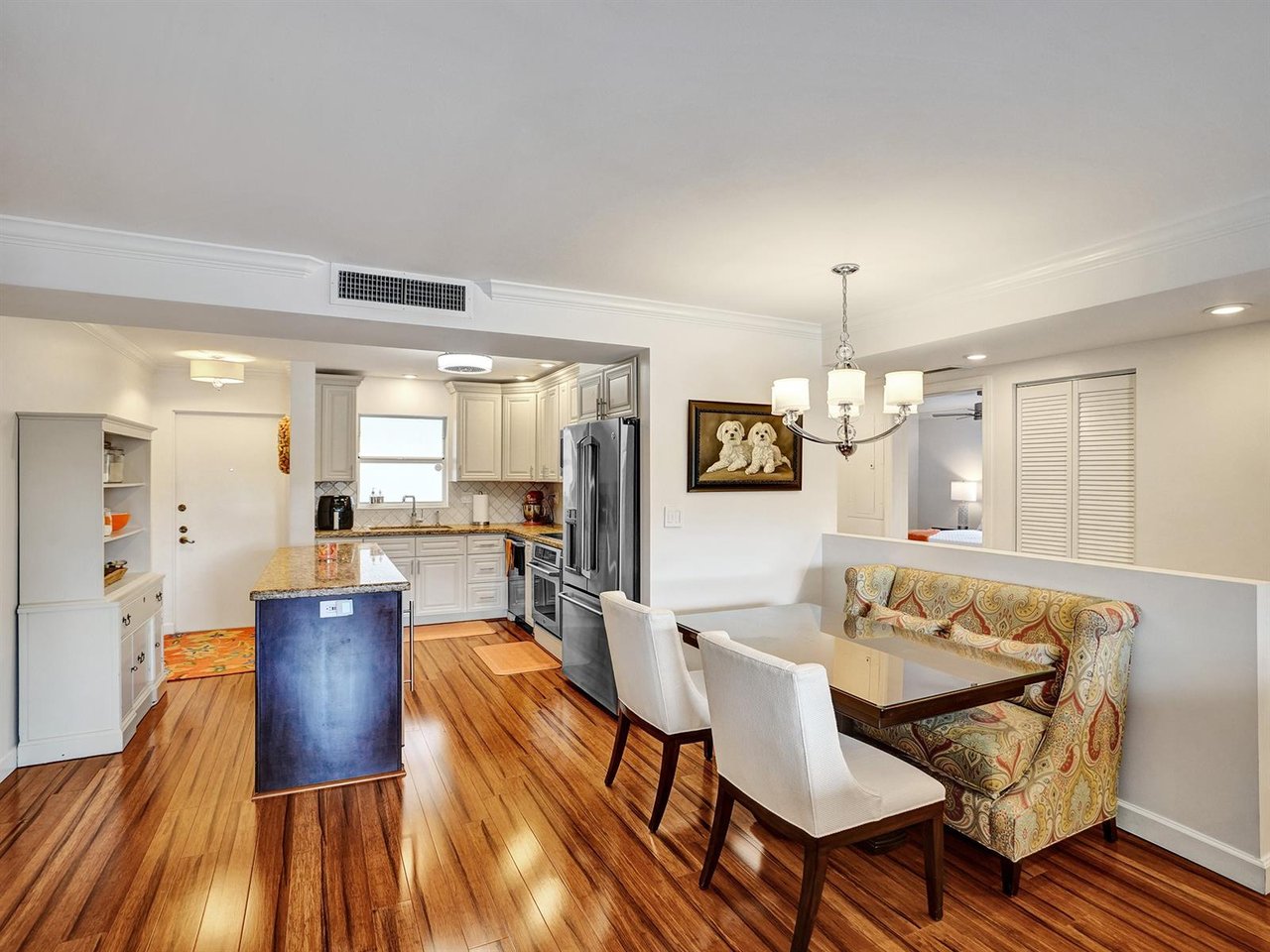 1212 SE 2nd Ct UNIT 301