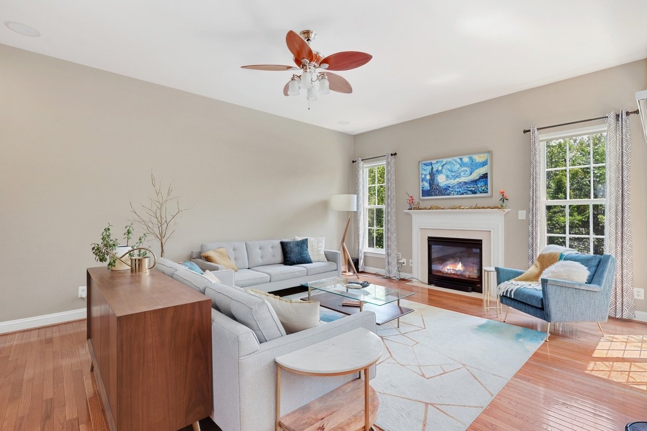43276 Sunderleigh Sq