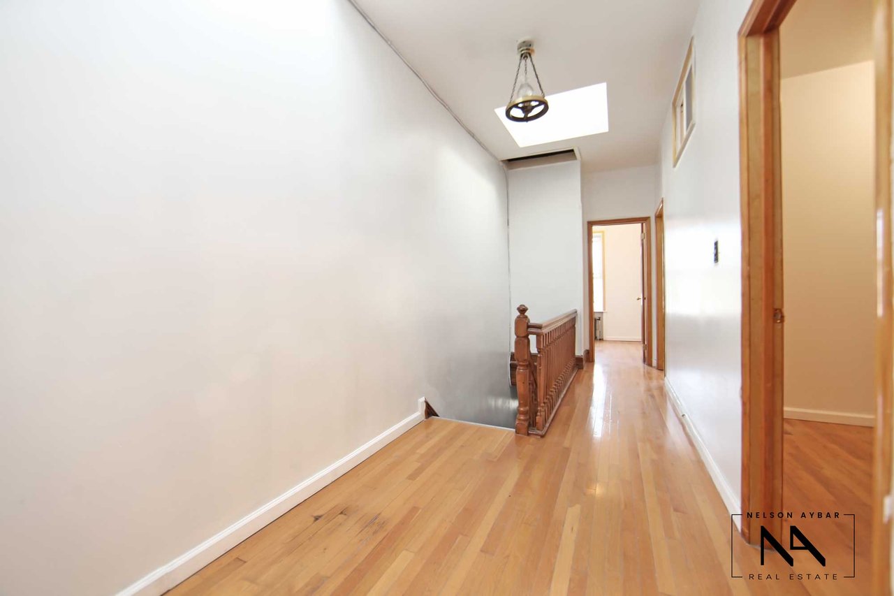 233 Bay Ridge Ave