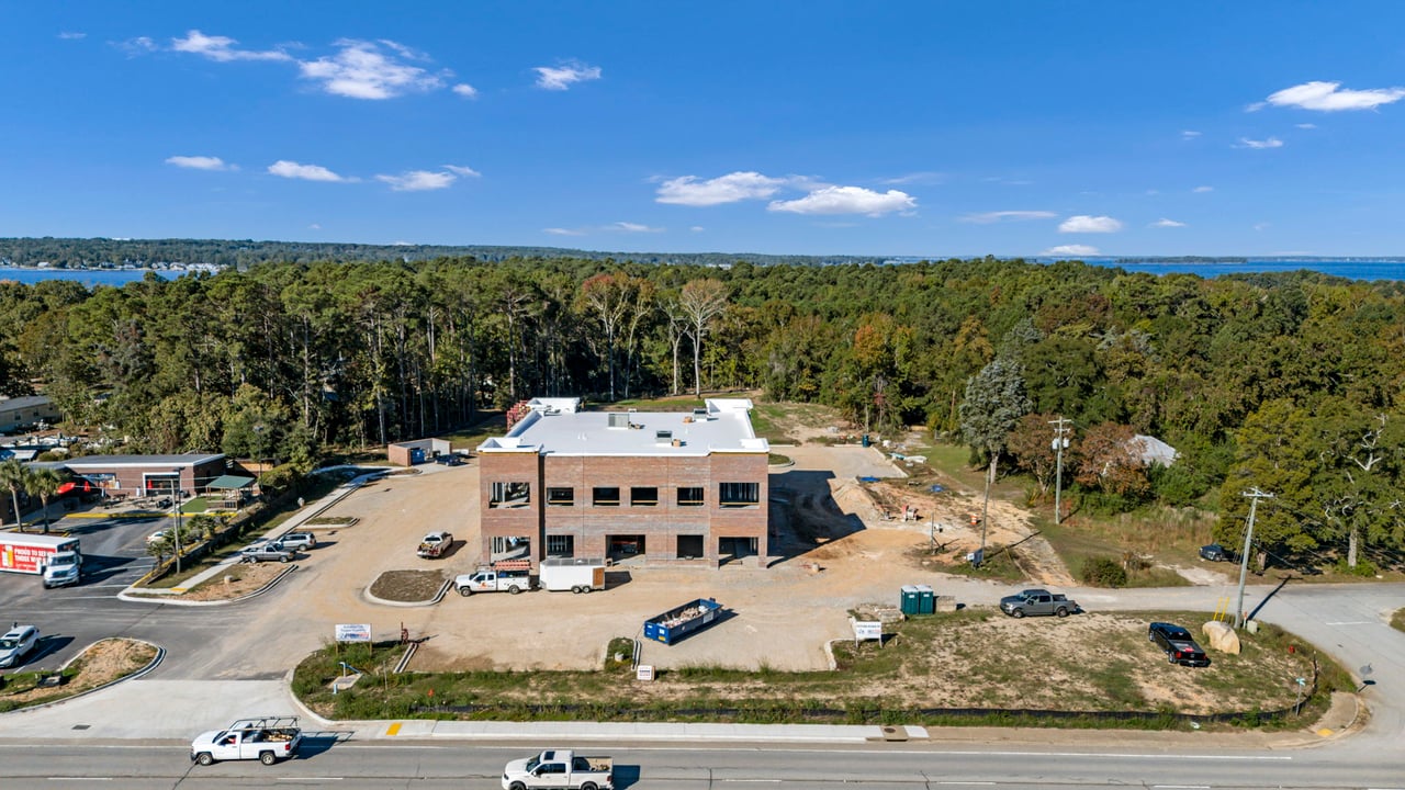 1623 N Lake Drive Office Complex
