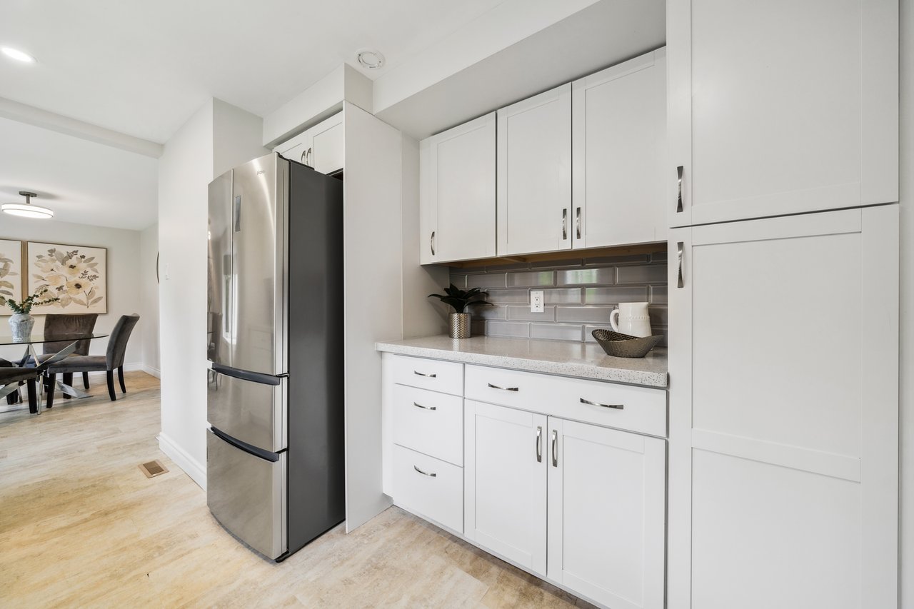 150 Orchard Heights