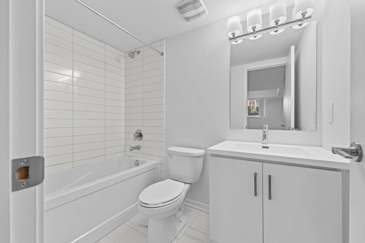 31 Honeycrisp Cres Townhouse 57