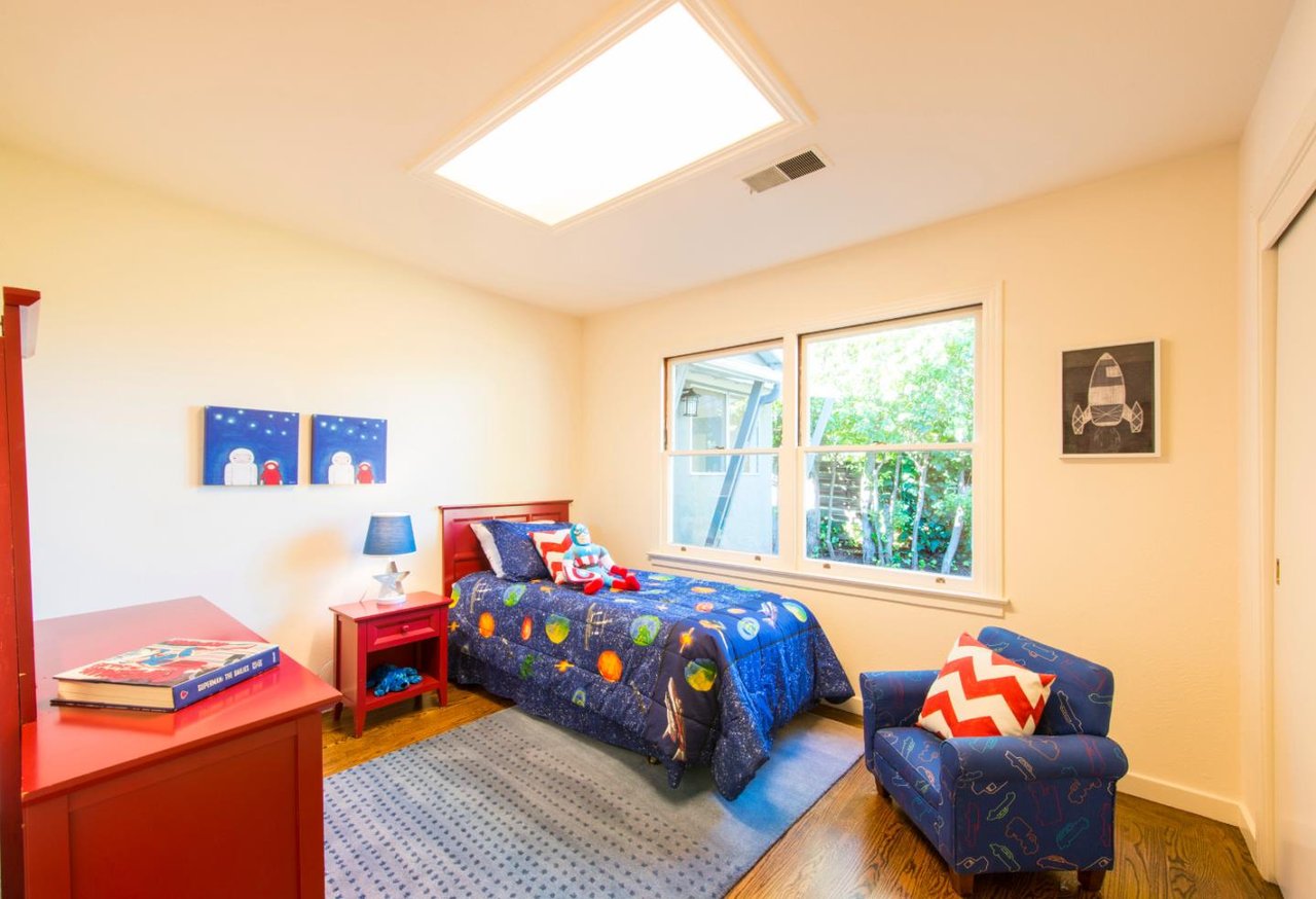 216 Almond Avenue