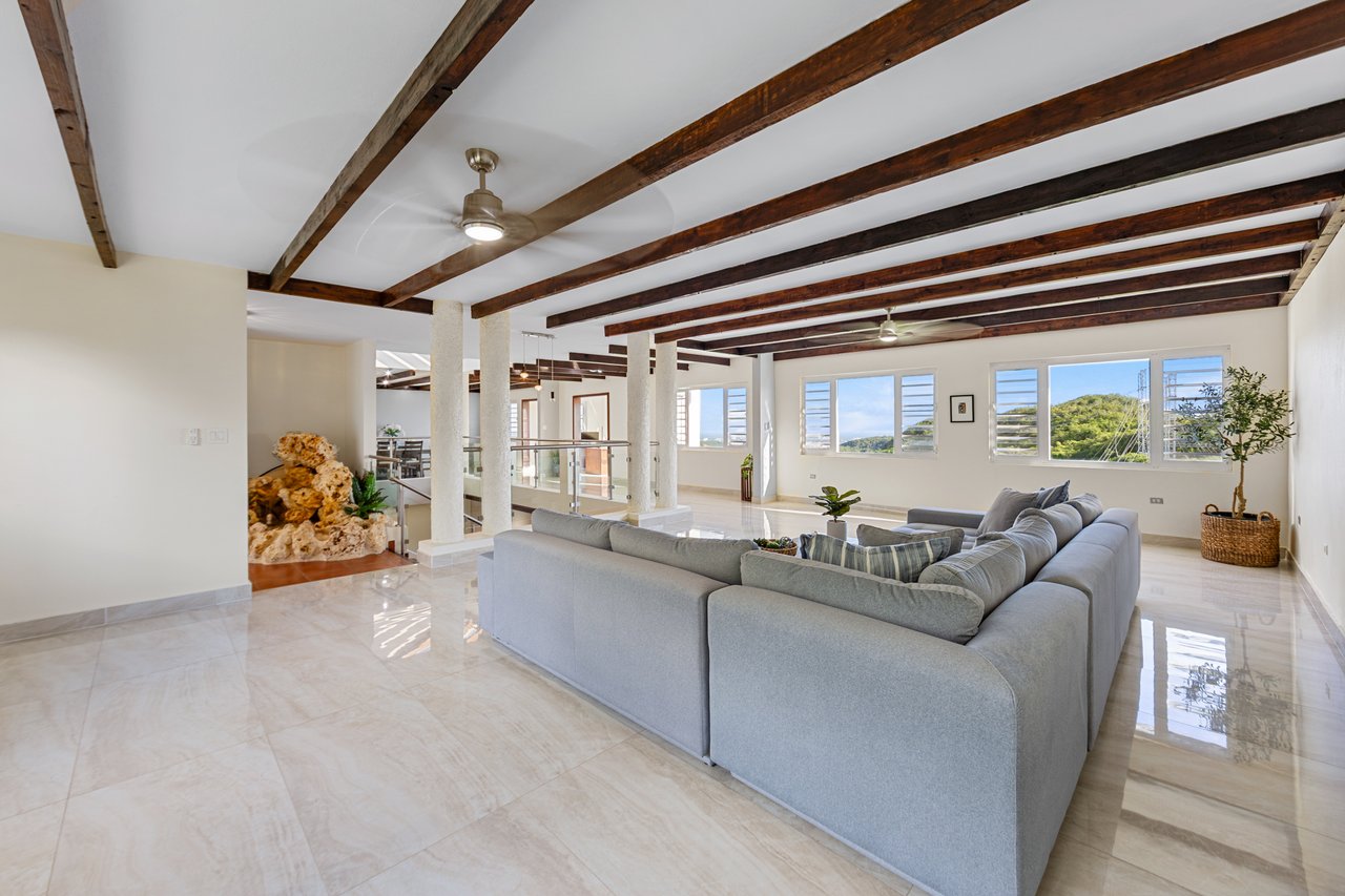 PR-132 #5 URB. MANSIONES DEL SUR