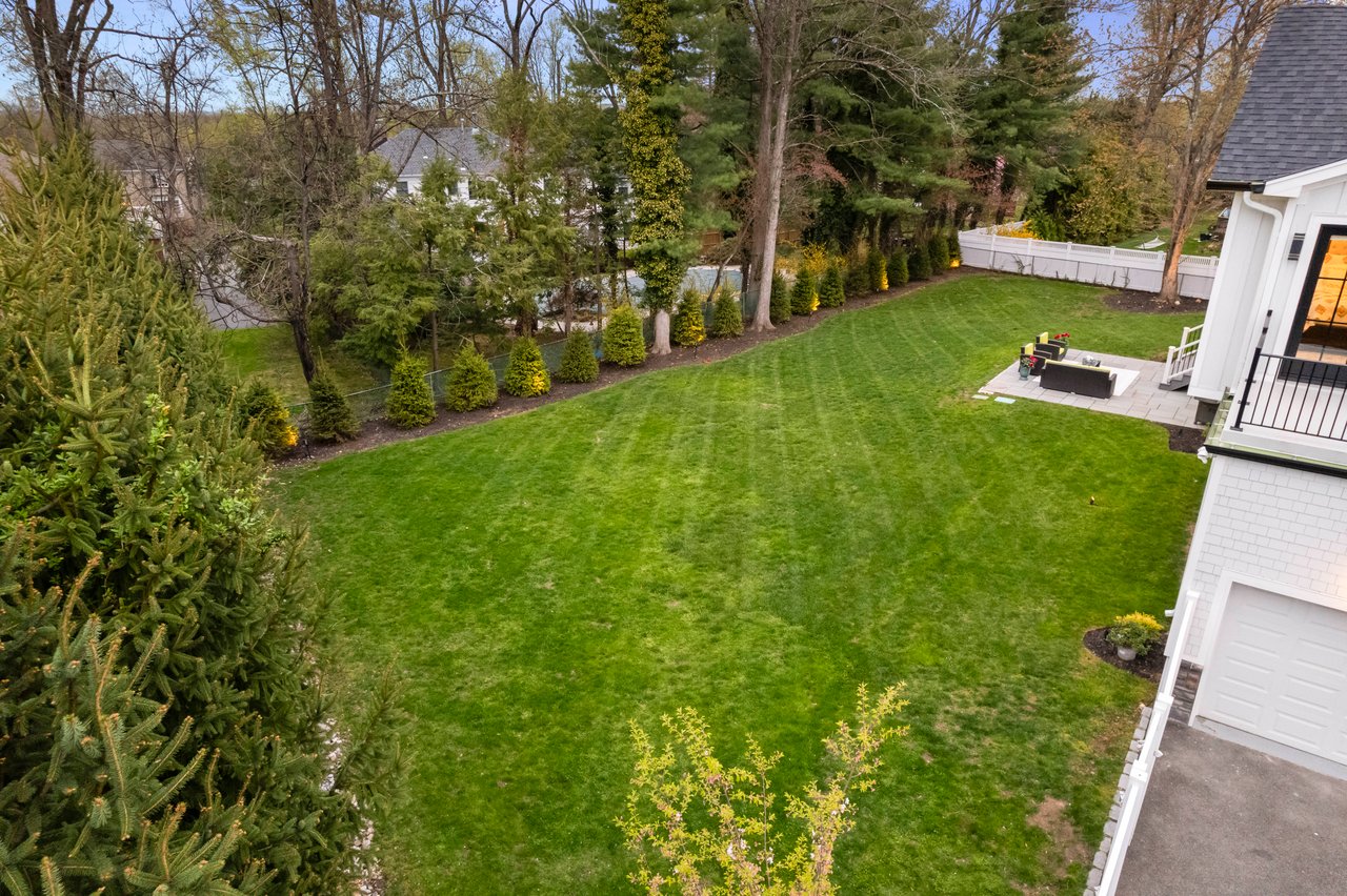 Just Listed: Designer 6BR Home in Coveted Hartshorn Section of Short Hills