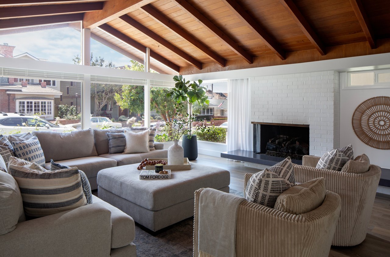 221 Larkspur Avenue