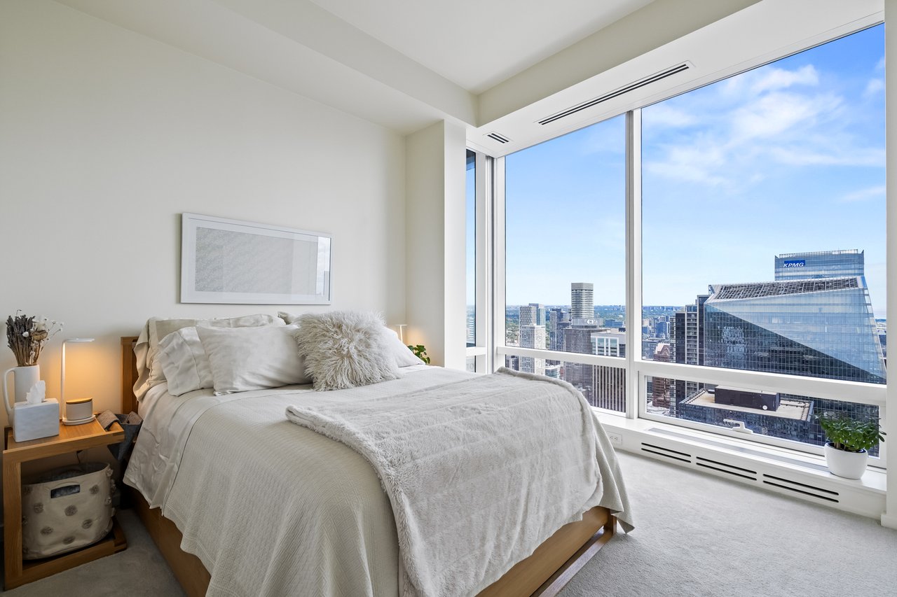 Suite 5707- 180 University Avenue 