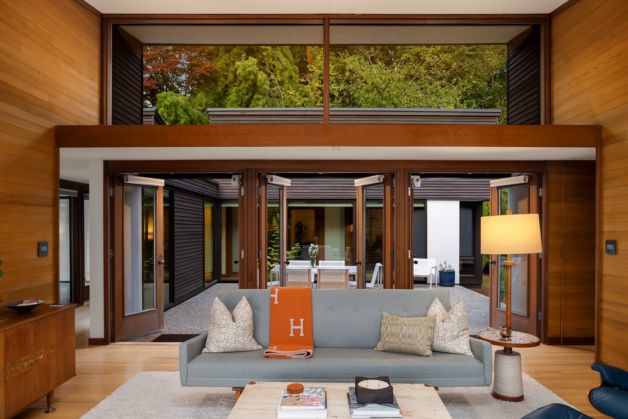 4343 W McLaren Street