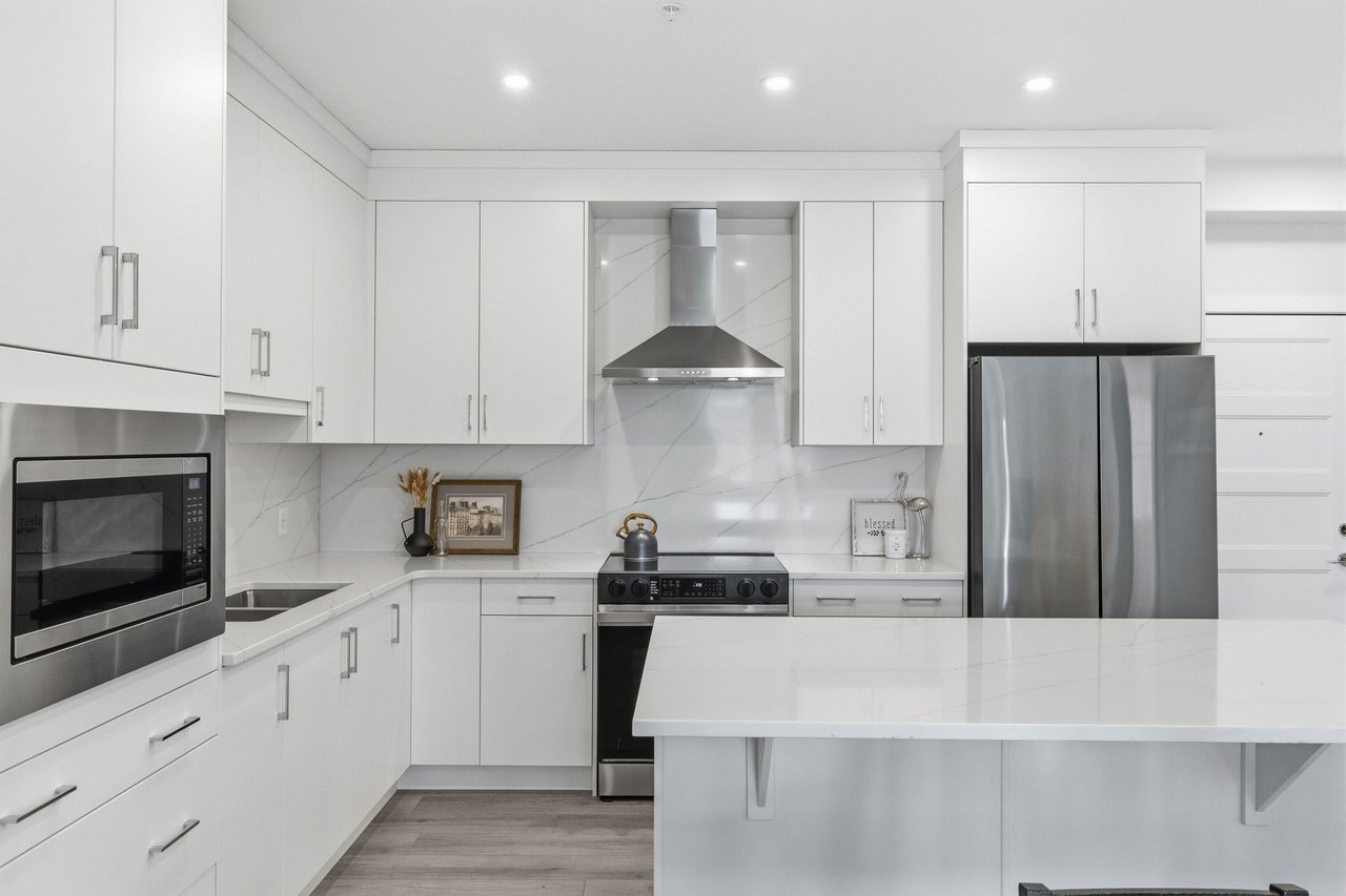 81 Arbour Lake View NW Unit: 1306