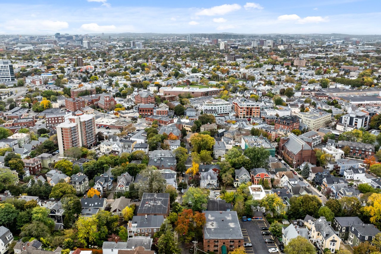 30 Walnut St, Somerville