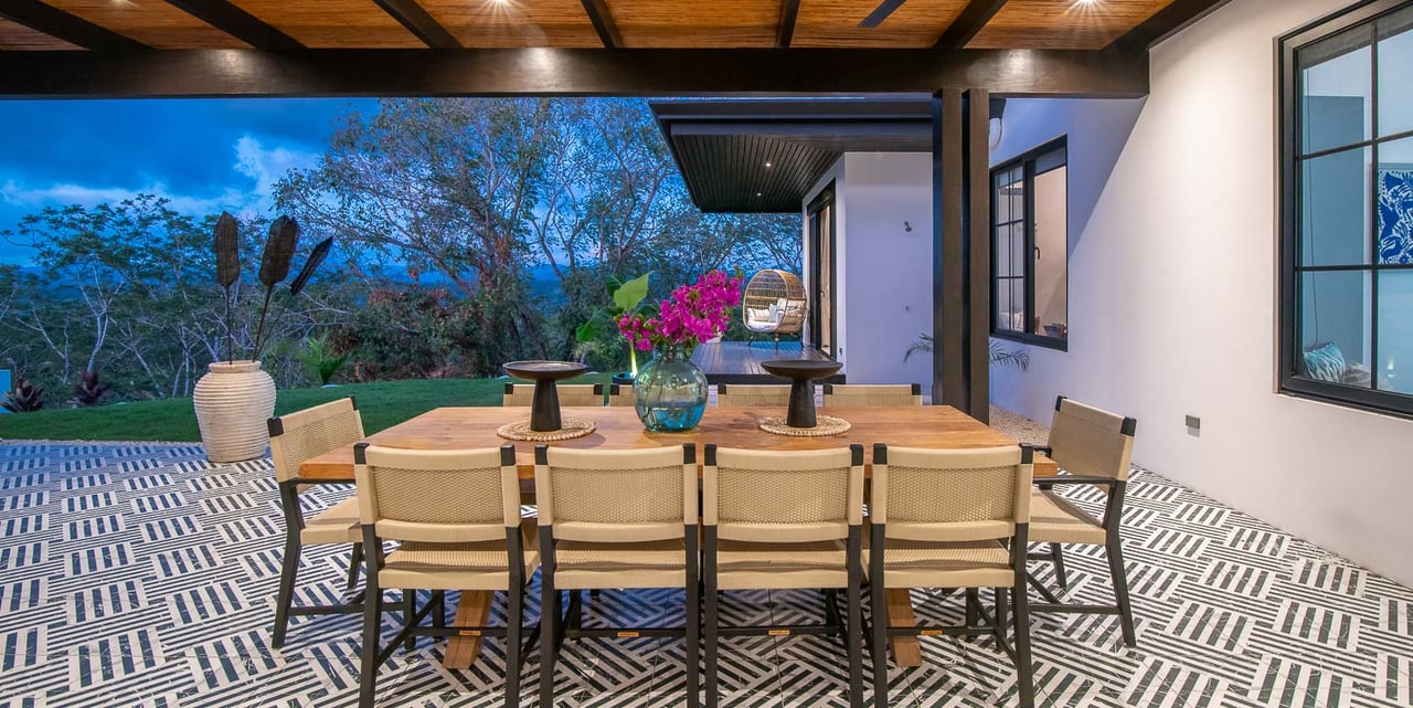 Villa Frangipani / Playa Hermosa, Santiago, Santa Teresa