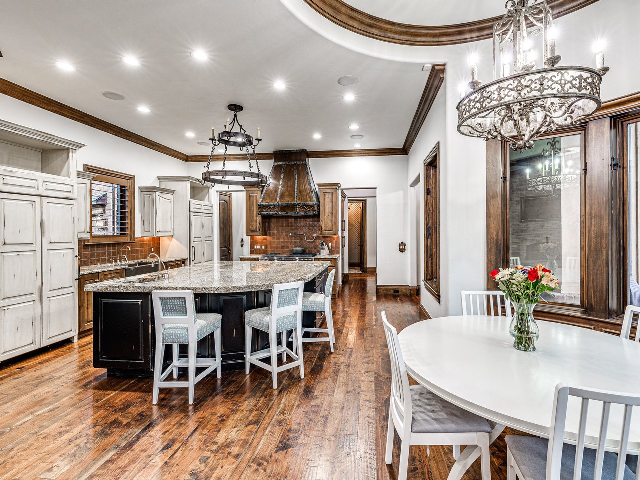 The Agency Oklahoma Listing of the Week in Stonemill - 11649 Mill Hollow Court in OKC - Wyatt Poindexter - The Agency 