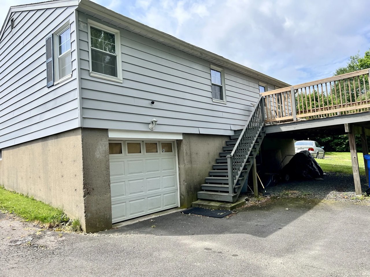 100 Mount Carmel Avenue