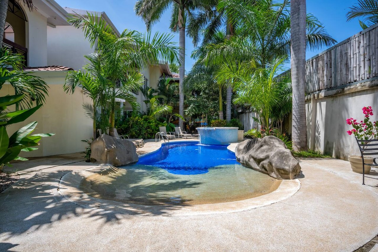 Mango Condo #7 - Surfside Playa Potrero