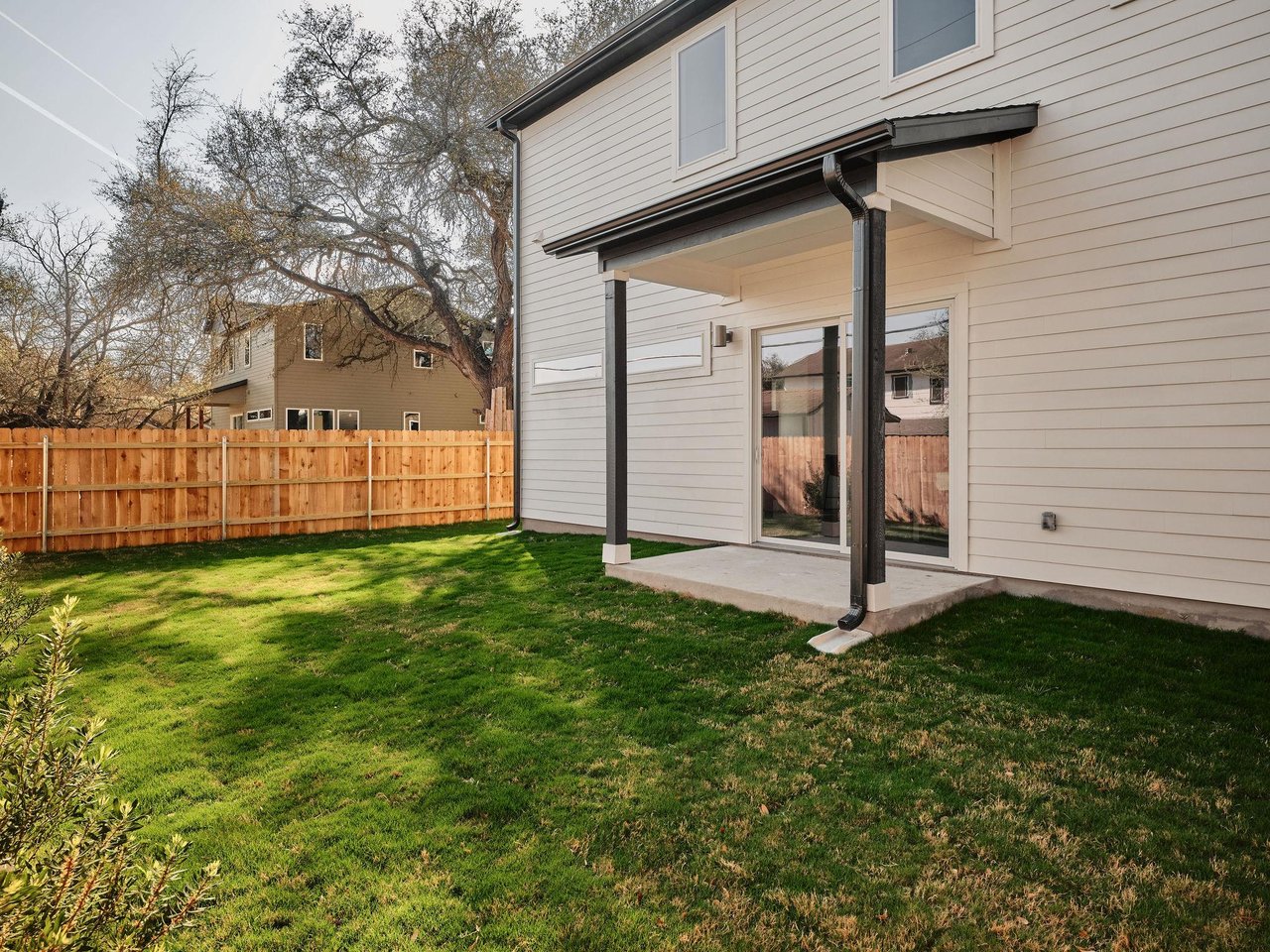 6407 Bradsher #C