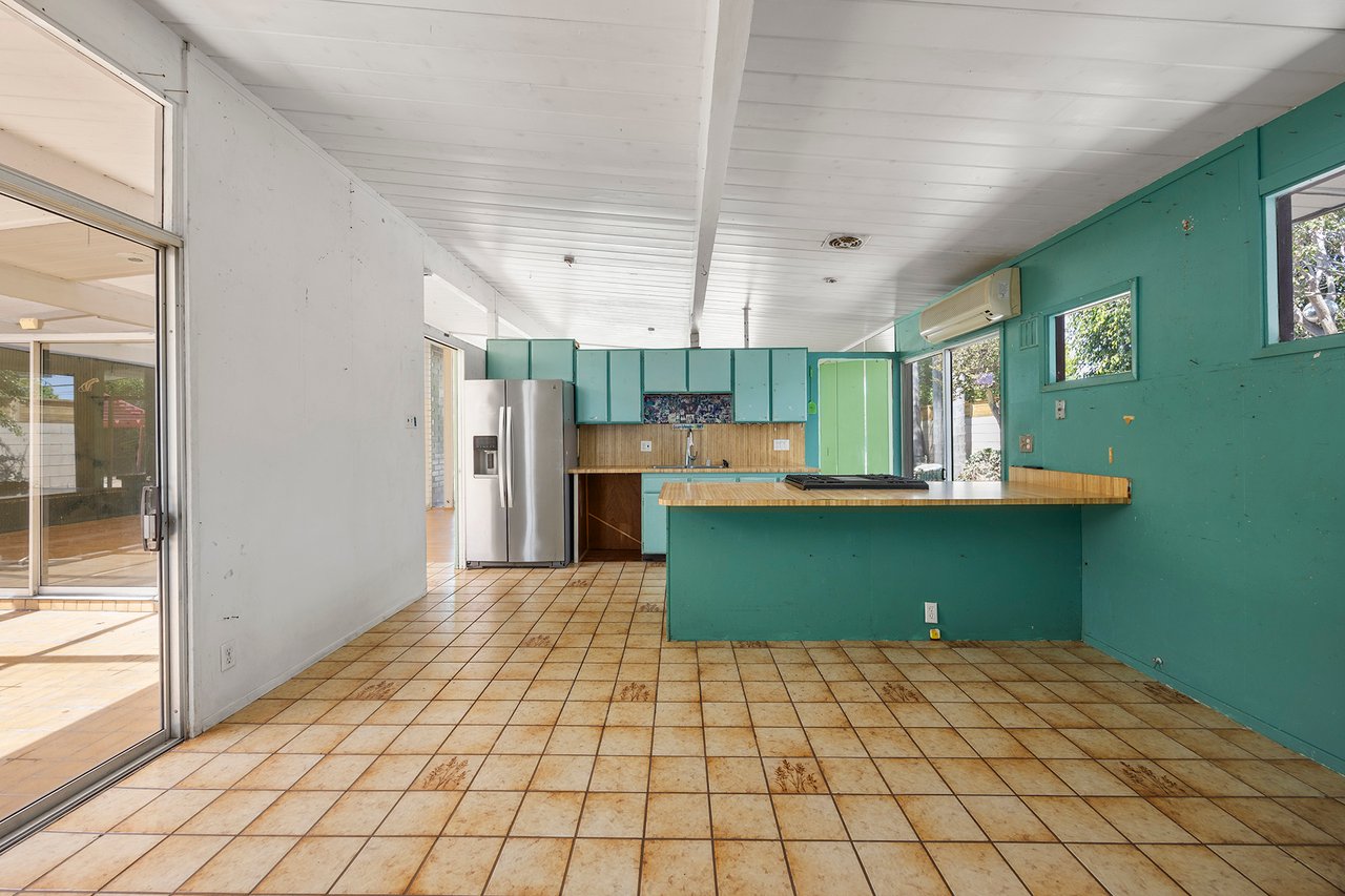  Eichler Home For Sale in Orange — Bring the Vision...This one won't last!