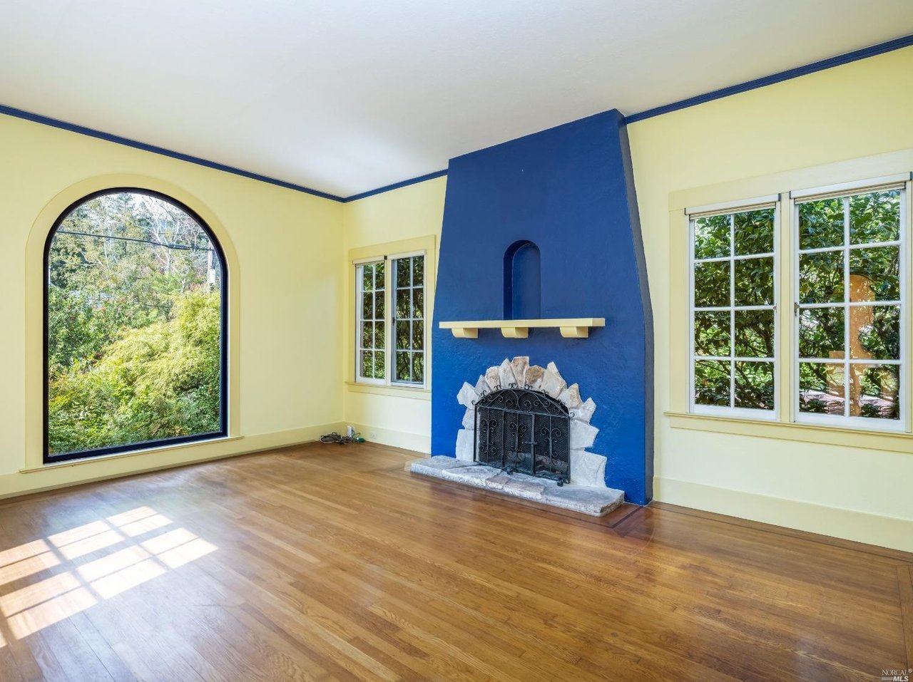 144 Magnolia Ave