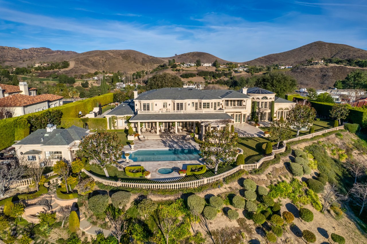 996 Vista Ridge Lane