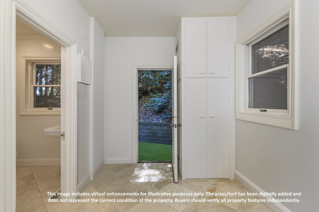 Enchanted Single-Level Haven Among the Redwoods