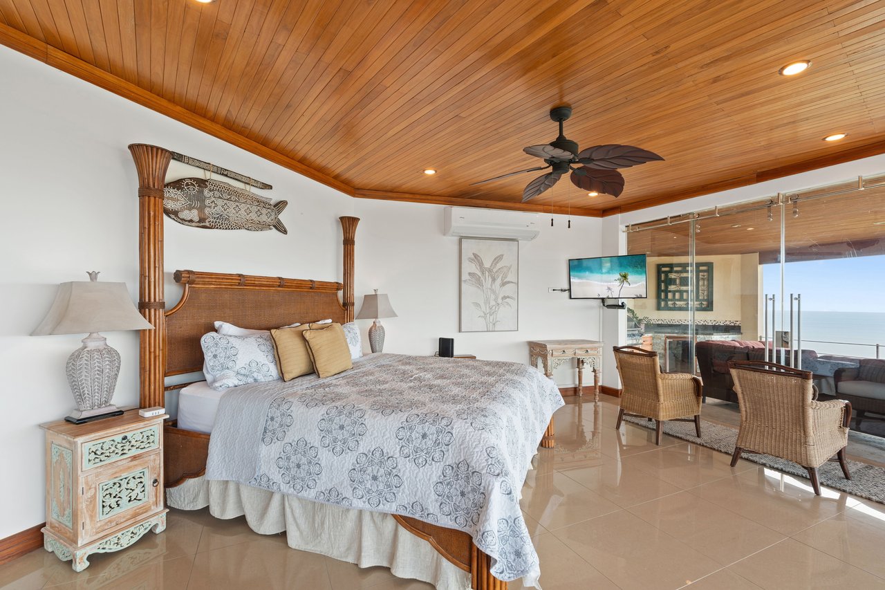 Villa Dos Playas | The Most Epic Ocean Views Along the Coast!