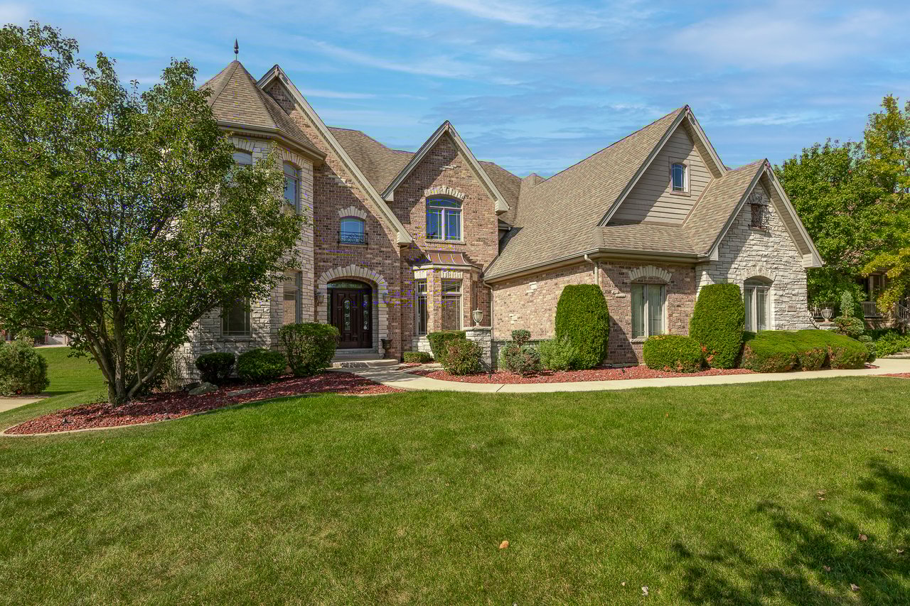 8964 Port Washington Dr, Frankfort