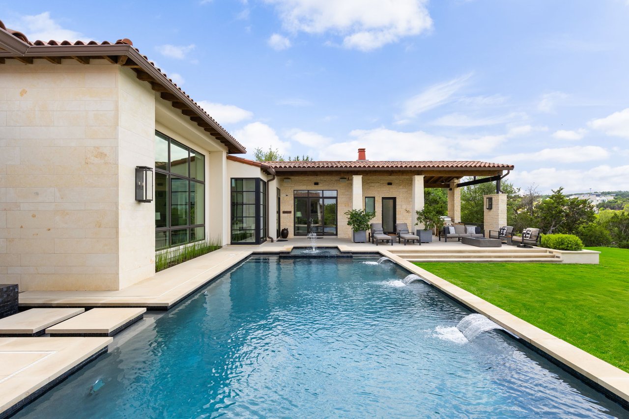 4516 Peralta Lane