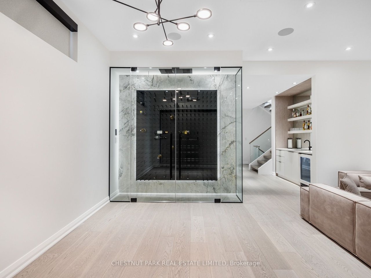 50 Southvale Dr