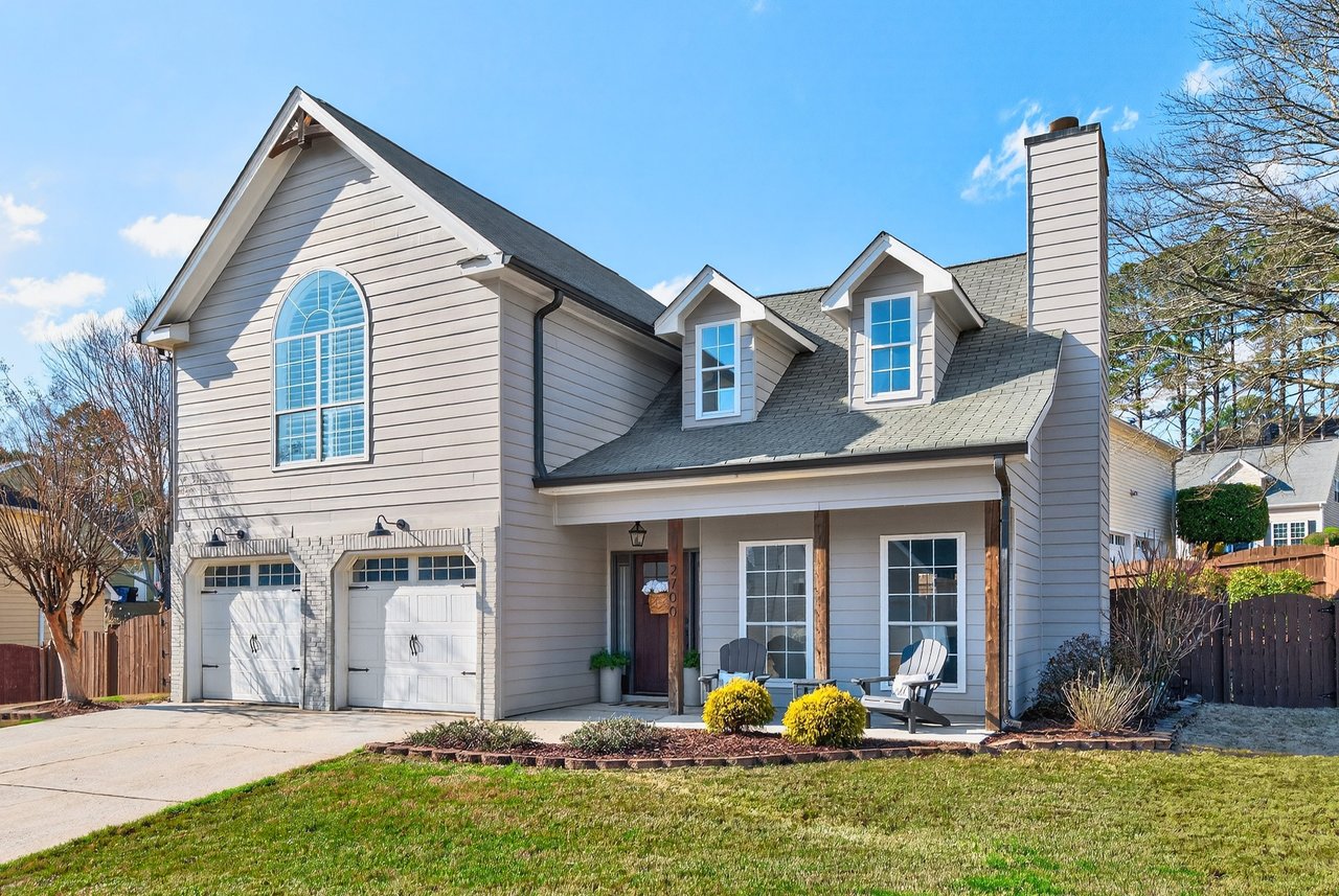 2700 Laurelwood Lane