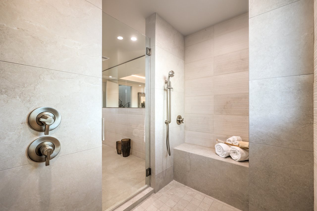 4077 Heron Fairway Dr