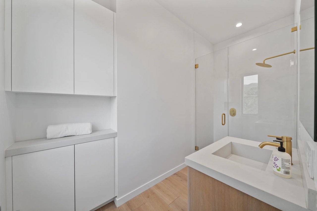 Casa Celeste by Oraklus