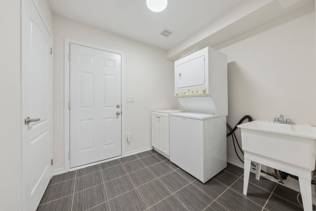 17 Valliere Drive