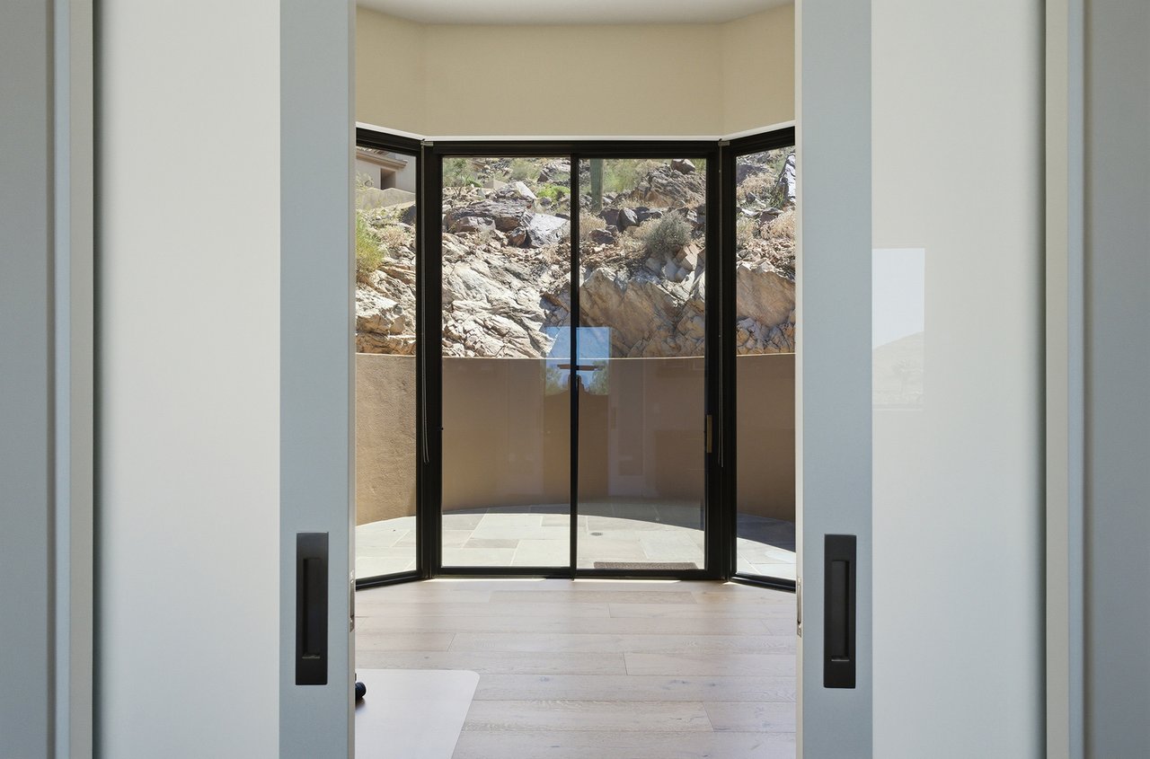 5411 E ROADRUNNER Road